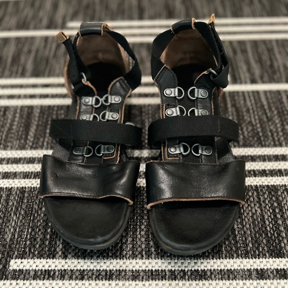 SOREL Torpeda Carly Sandal - Picture 3 of 8